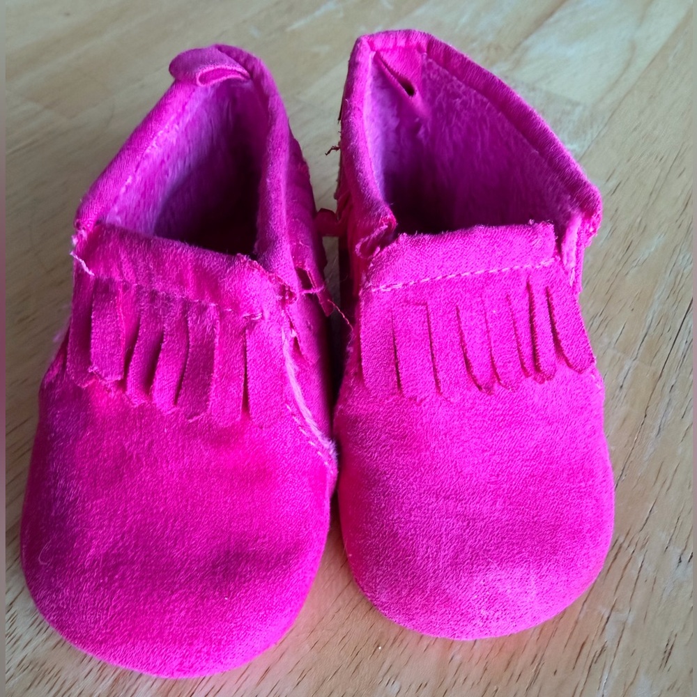 Carter’s Baby Moccasins 3-6M Hot Pink Fringe Slippers